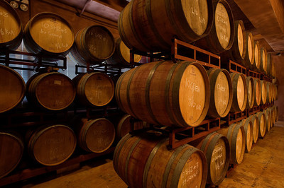 葡萄酒桶装储存（橡木桶 / 不锈钢桶）工艺